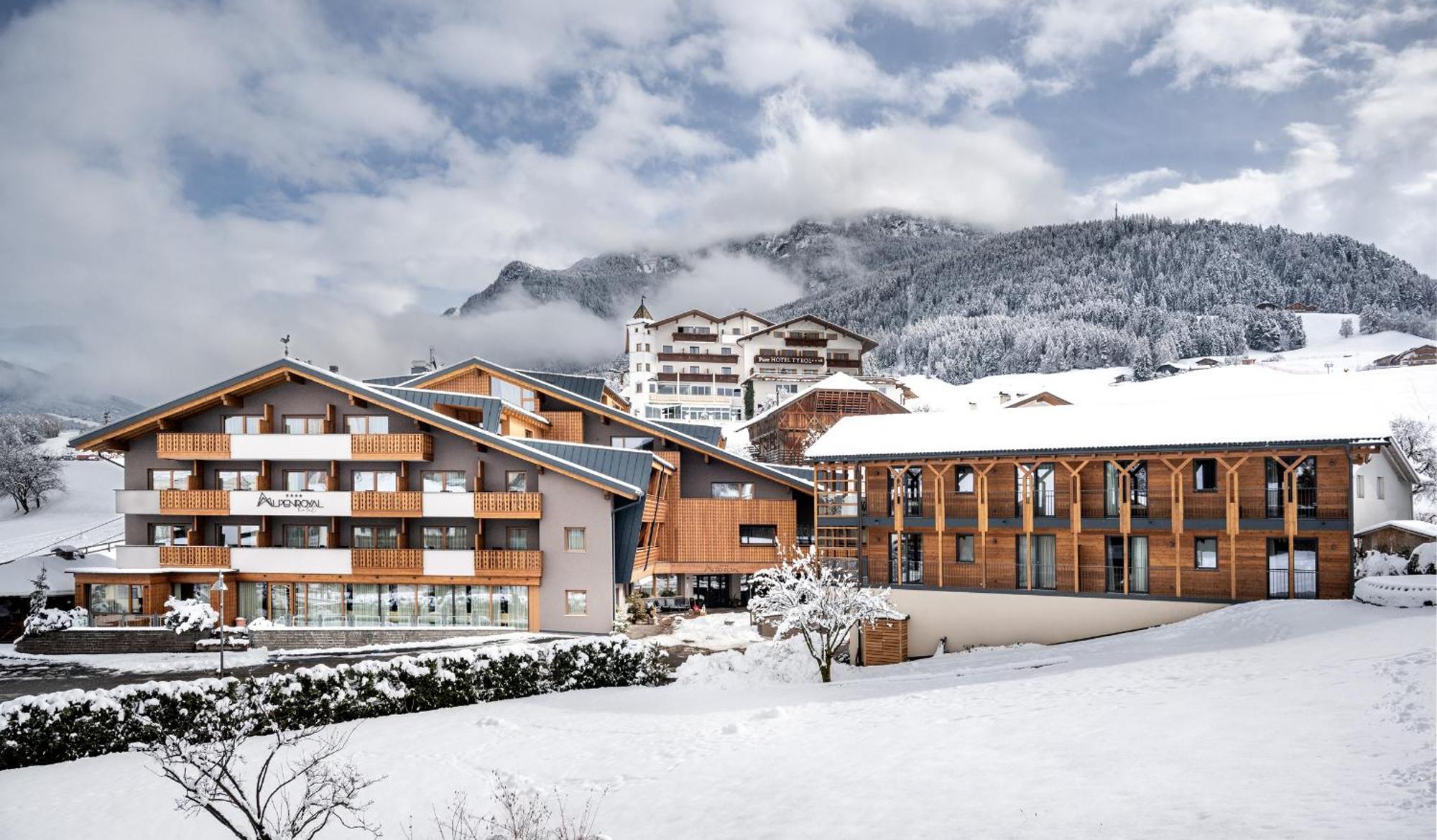 Hotel Alpenroyal Kastelruth Exterior foto